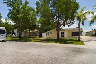 617 Lime, Auburndale, FL 33823 - Photo 2