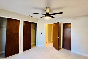2531 King Oak Cir, Saint Cloud, FL 34769 - Photo 8
