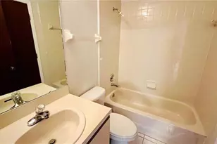 2531 King Oak Cir, Saint Cloud, FL 34769 - Photo 12