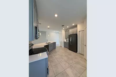 2002 Myrtle Pine Street, Kissimmee, FL 34746 - Photo 8