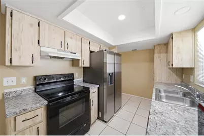 2248 Greenview Circle, Orlando, FL 32808 - Photo 6