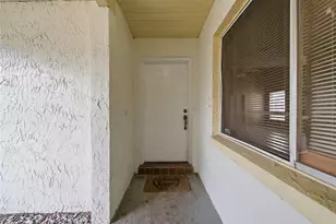 2248 Greenview Cir, Orlando, FL 32808 - Photo 2
