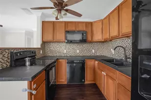 706 Jersey Ave, Saint Cloud, FL 34769 - Photo 10
