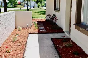 107 Shady Oak Dr, Sanford, FL 32773 - Photo 2
