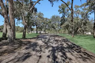 141 Woods Rd, San Mateo, FL 32187 - Photo 2