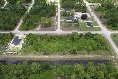 980 Lakeside Drive, Lehigh Acres, FL 33974 - Photo 8