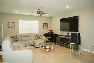 128 Citrus Isle Street S, Davenport, FL 33837 - Photo 12
