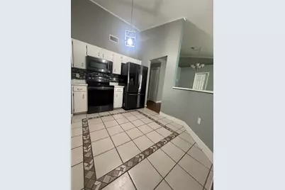 622 Crystals Boulevard, Winter Haven, FL 33884 - Photo 4