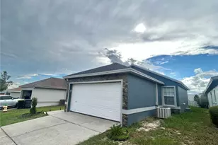 622 Crystal's Blvd, Winter Haven, FL 33884 - Photo 2