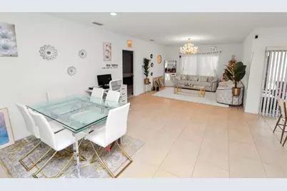 2039 Rosewood Circle, Lakeland, FL 33810 - Photo 4