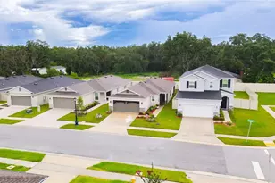 707 Chestnut Ln, Auburndale, FL 33823 - Photo 4