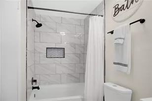 7408 Little Pond Ct, Orlando, FL 32810 - Photo 18