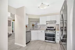7408 Little Pond Ct, Orlando, FL 32810 - Photo 4