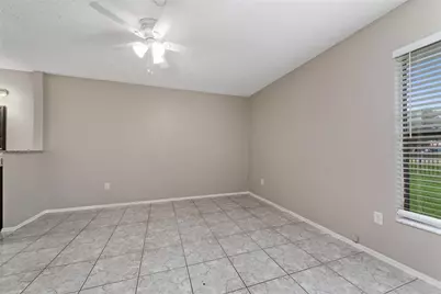 140 Lakepointe Circle, Kissimmee, FL 34743 - Photo 14