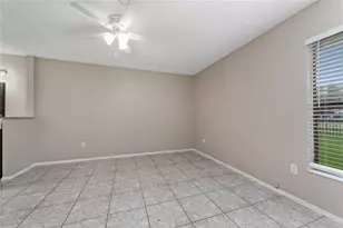 140 Lakepointe Cir, Kissimmee, FL 34743 - Photo 14