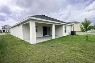 485 Windy Willow Wy, Saint Cloud, FL 34771 - Photo 2