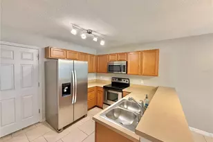 609 Cresting Oak Cir, Orlando, FL 32824 - Photo 6
