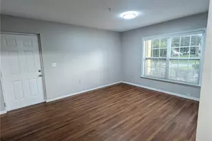 2019 Dixie Belle Dr, Orlando, FL 32812 - Photo 10