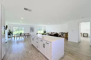 5501 Memorial Dr, Orlando, FL 32821 - Photo 16
