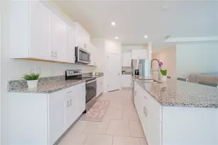 1624 Barberry Dr, Kissimmee, FL 34744 - Photo 8