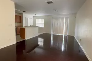 636 Cresting Oak Cir, Orlando, FL 32824 - Photo 6