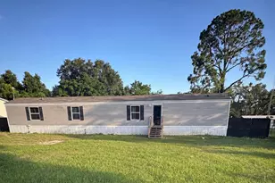 10350 SE 127th Ln, Belleview, FL 34420 - Photo 1
