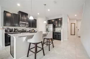 2724 Pleasant Cypress Cir, Kissimmee, FL 34741 - Photo 8