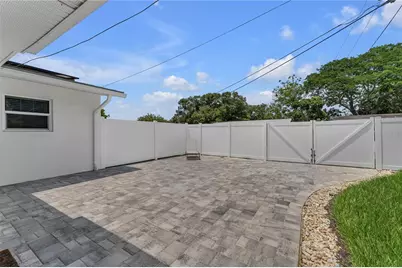 3295 57th Street N, Saint Petersburg, FL 33710 - Photo 16