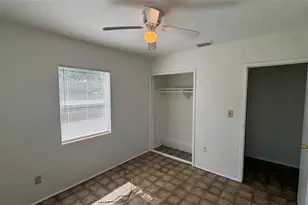 13920 3rd St, Dade City, FL 33525 - Photo 6