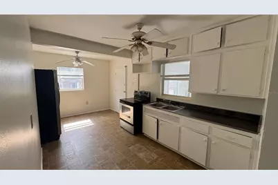 13920 3rd Street, Dade City, FL 33525 - Photo 2
