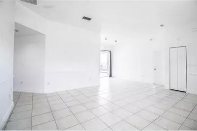 2782 Picadilly Circle, Kissimmee, FL 34747 - Photo 4