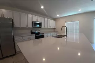 282 Amber Way, Kissimmee, FL 34758 - Photo 10