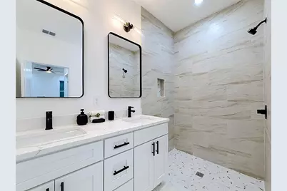 7107 Bledsoe Avenue, Orlando, FL 32810 - Photo 24