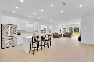 1924 Columbus Path, Saint Cloud, FL 34771 - Photo 6