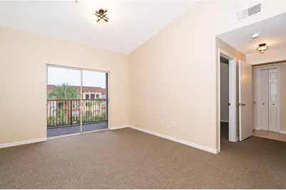 5518 Metrowest Boulevard #207, Orlando, FL 32811 - Photo 6