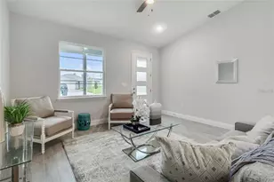 2239 Pecos Ct, Kissimmee, FL 34759 - Photo 10