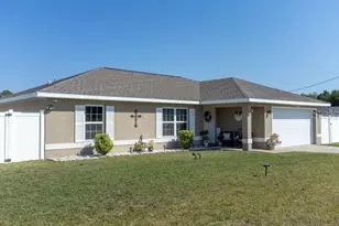 227 Oak Ln Loop, Ocala, FL 34472 - Photo 2