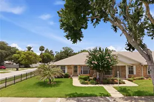 914 Michigan Ave, Saint Cloud, FL 34769 - Photo 1