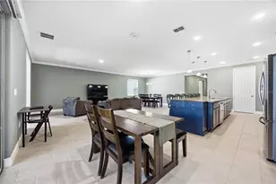 925 Fieldstone Wy, Haines City, FL 33844 - Photo 8