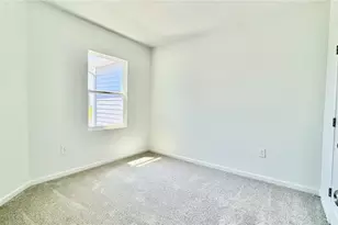 319 Sol Vis Dr, Dundee, FL 33838 - Photo 18
