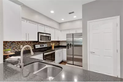 3039 Ashland Lane S, Kissimmee, FL 34741 - Photo 8