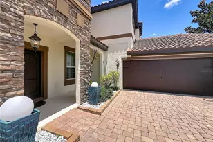 8316 Lookout Pointe Dr, Windermere, FL 34786 - Photo 2