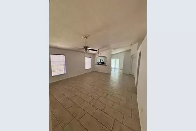 2713 Palm Isle Way, Orlando, FL 32829 - Photo 2