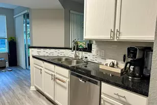 6440 Axeitos Terrace, Orlando, FL 32835 - Photo 6