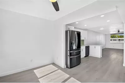 5095 Bay Street NE #310, Saint Petersburg, FL 33703 - Photo 12
