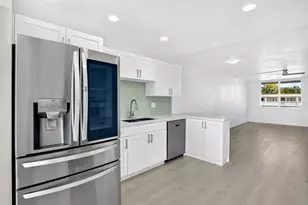 5095 Bay St NE, Saint Petersburg, FL 33703 - Photo 14