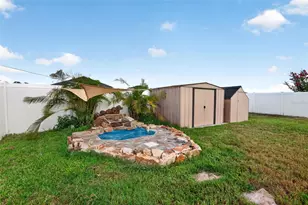 7043 Silverado Ranch Blvd, Zephyrhills, FL 33541 - Photo 18
