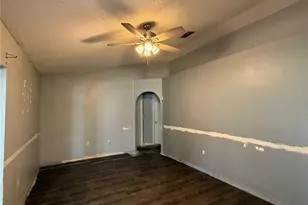 1011 Eiffel Ln, Kissimmee, FL 34759 - Photo 16