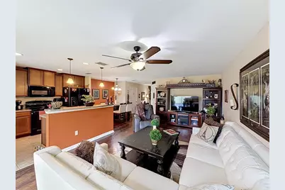 6420 Windsor Lake Circle, Sanford, FL 32773 - Photo 6