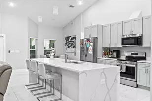 14112 Lord Barclay Dr, Orlando, FL 32837 - Photo 2